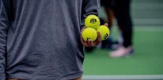 ITA Wilson tennis balls